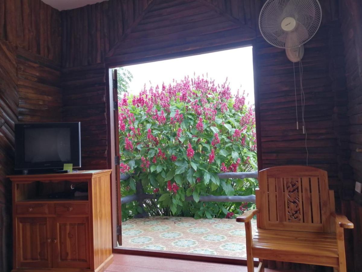 פטצ'אבון Indah Garden Hill Resort מראה חיצוני תמונה