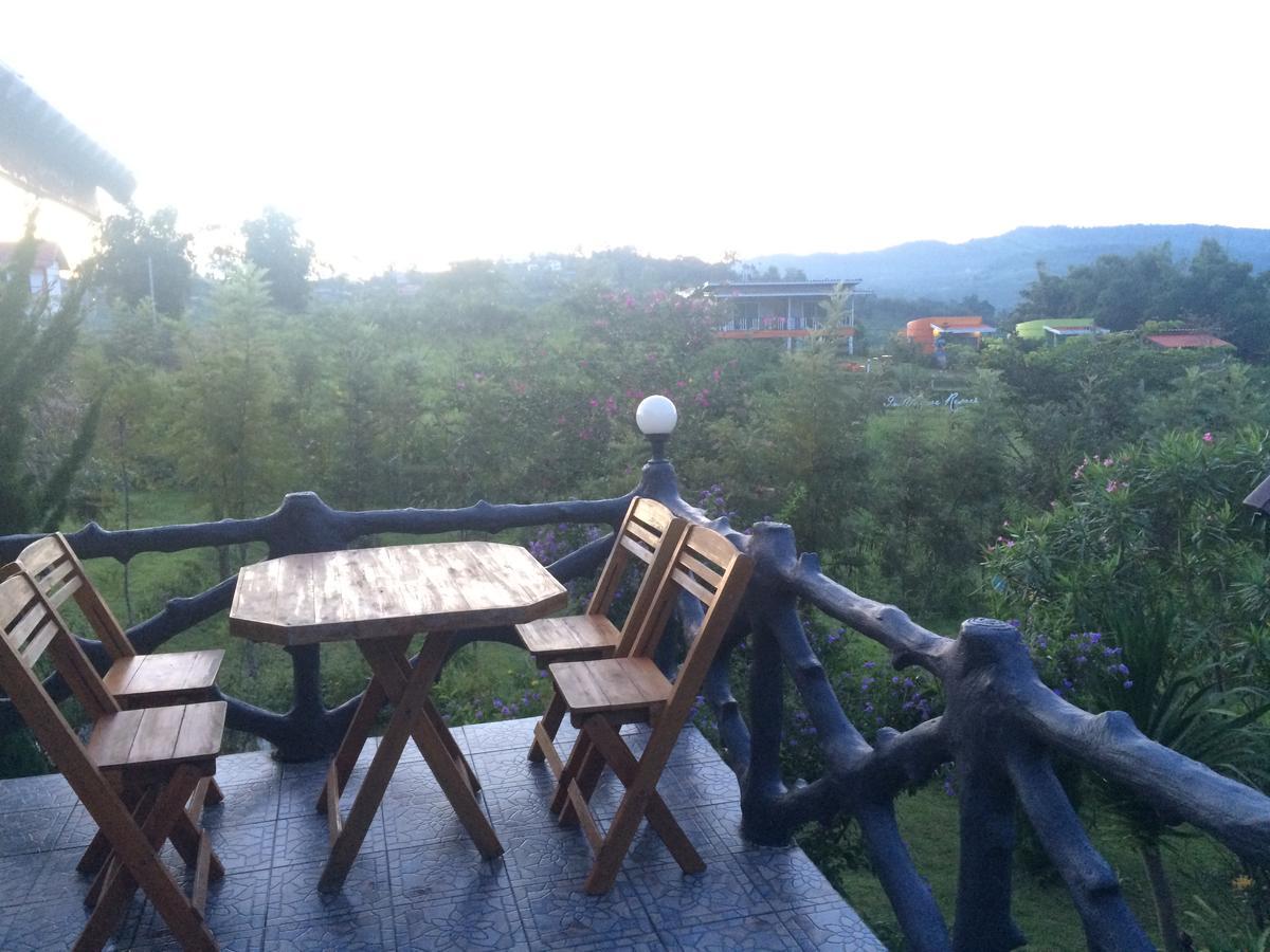 פטצ'אבון Indah Garden Hill Resort מראה חיצוני תמונה