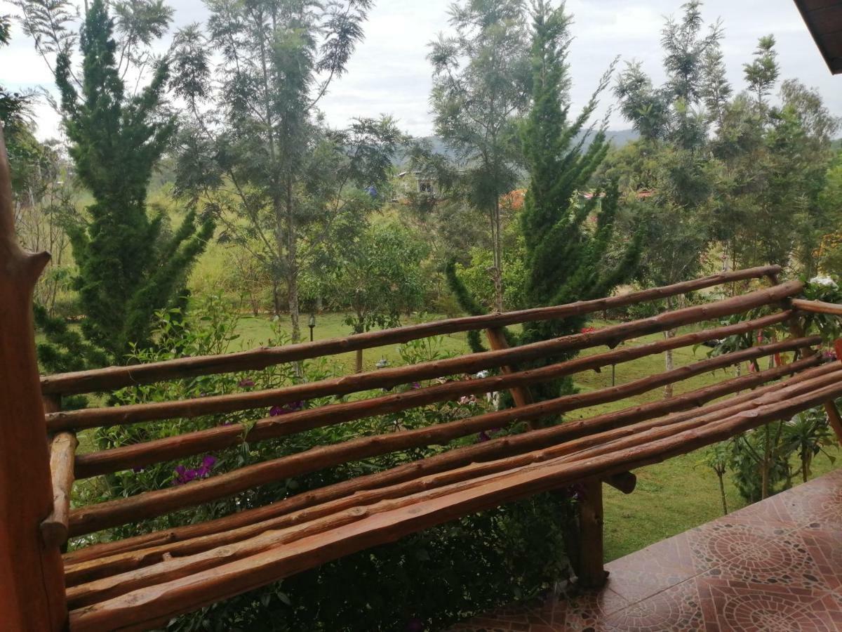 פטצ'אבון Indah Garden Hill Resort מראה חיצוני תמונה