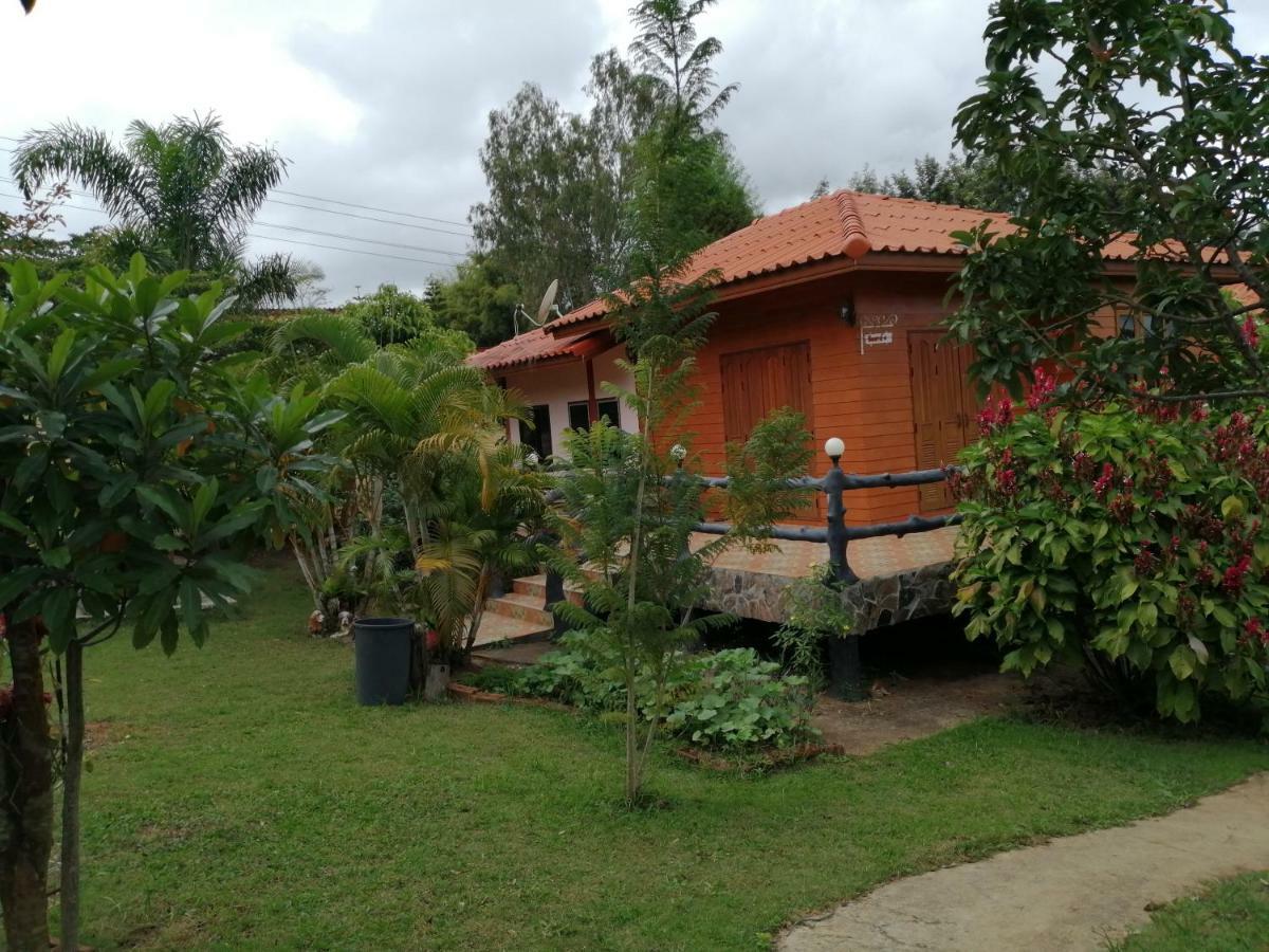 פטצ'אבון Indah Garden Hill Resort מראה חיצוני תמונה