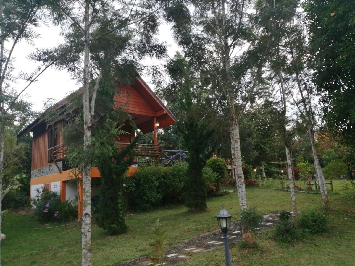 פטצ'אבון Indah Garden Hill Resort מראה חיצוני תמונה