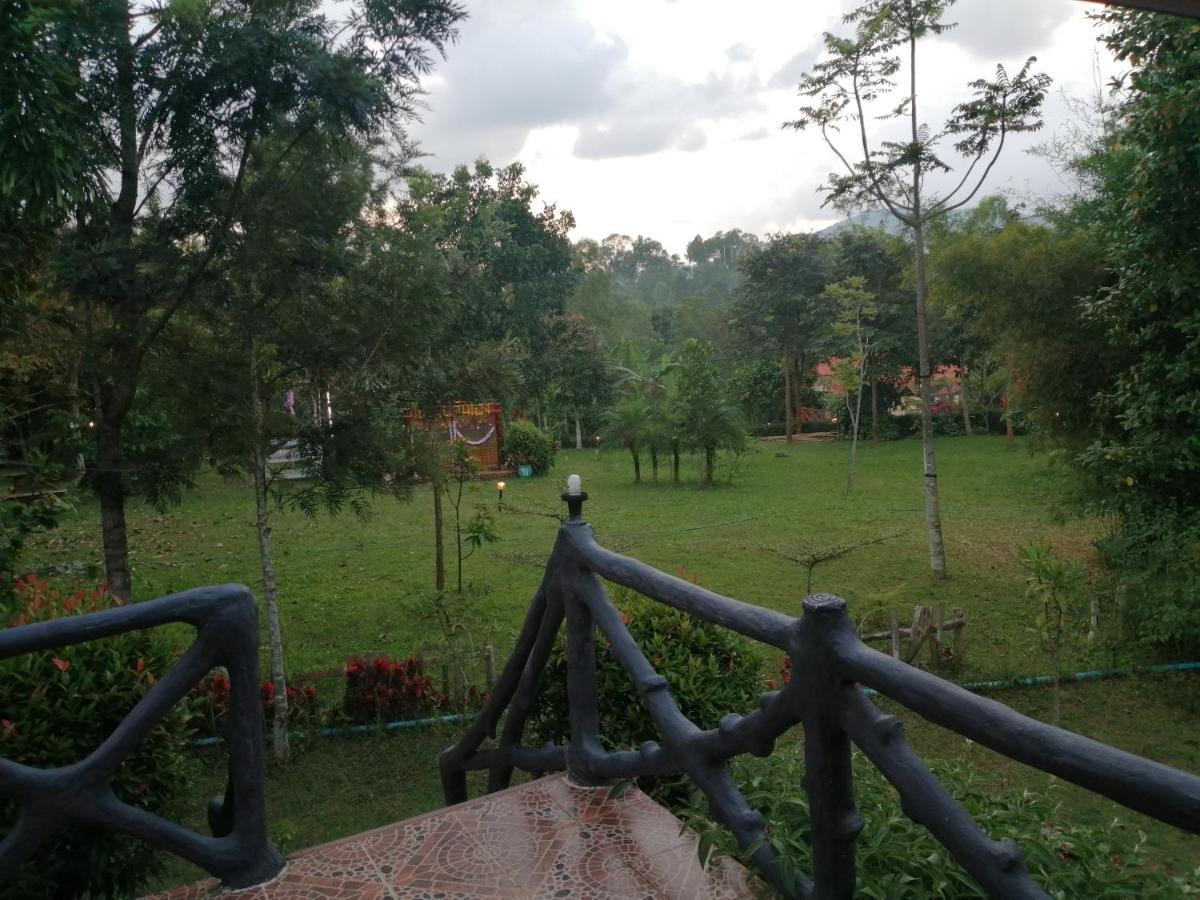 פטצ'אבון Indah Garden Hill Resort מראה חיצוני תמונה