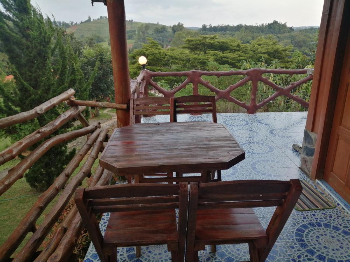 פטצ'אבון Indah Garden Hill Resort מראה חיצוני תמונה