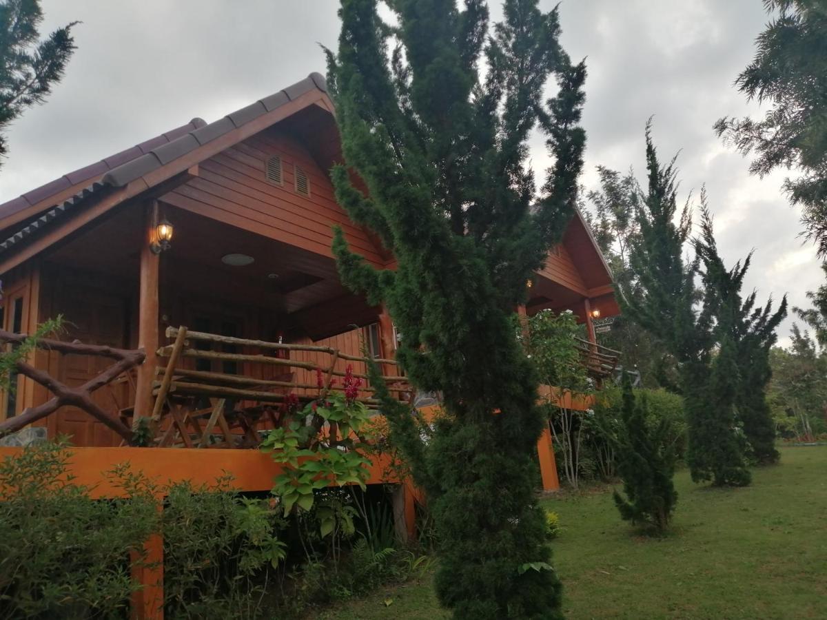 פטצ'אבון Indah Garden Hill Resort מראה חיצוני תמונה