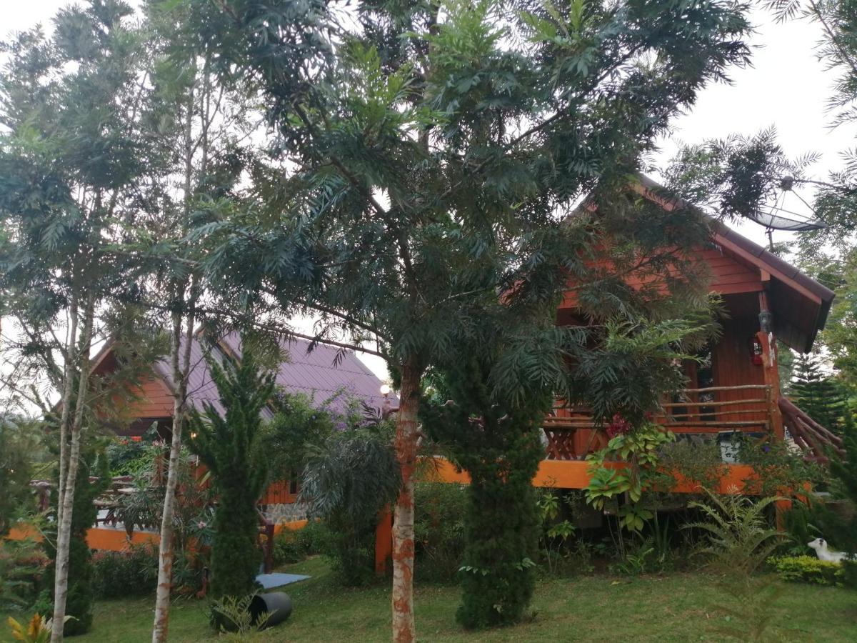 פטצ'אבון Indah Garden Hill Resort מראה חיצוני תמונה